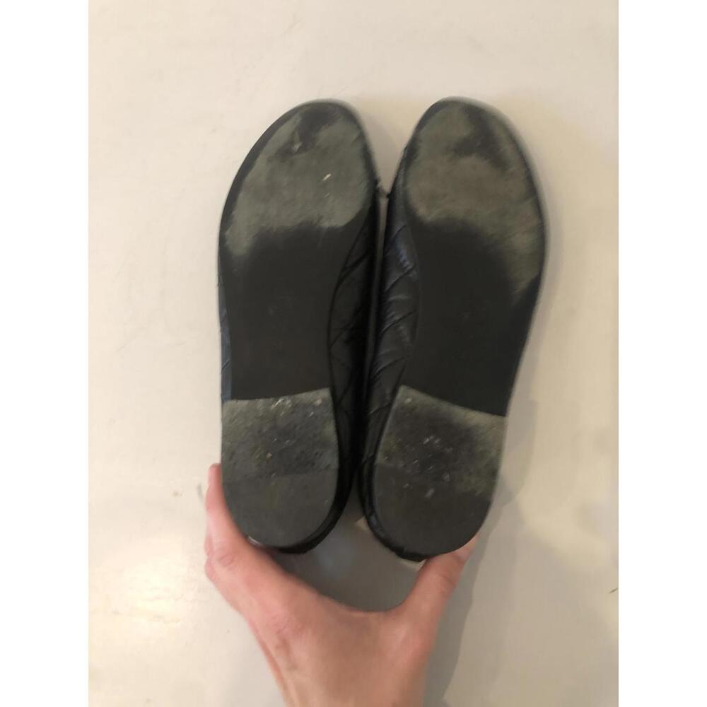 Chanel Black Quilted Leather Ballet Flats - Picture 2 of 6